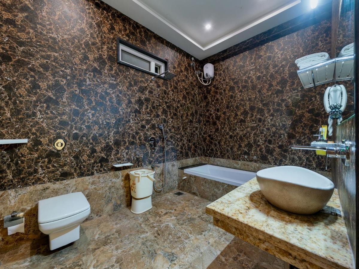 Hotel Chandradeep Regency Dhule Exterior photo